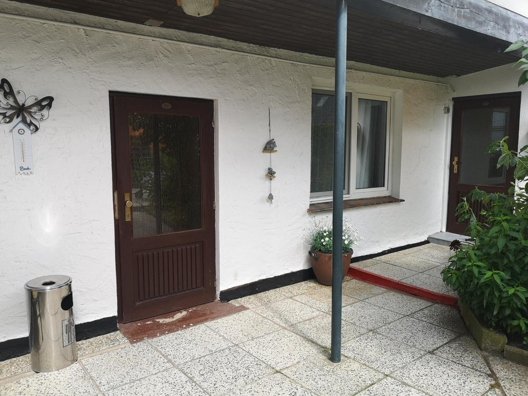Uschi'S Gasthof Neuendorf (Rostock) Exterior foto